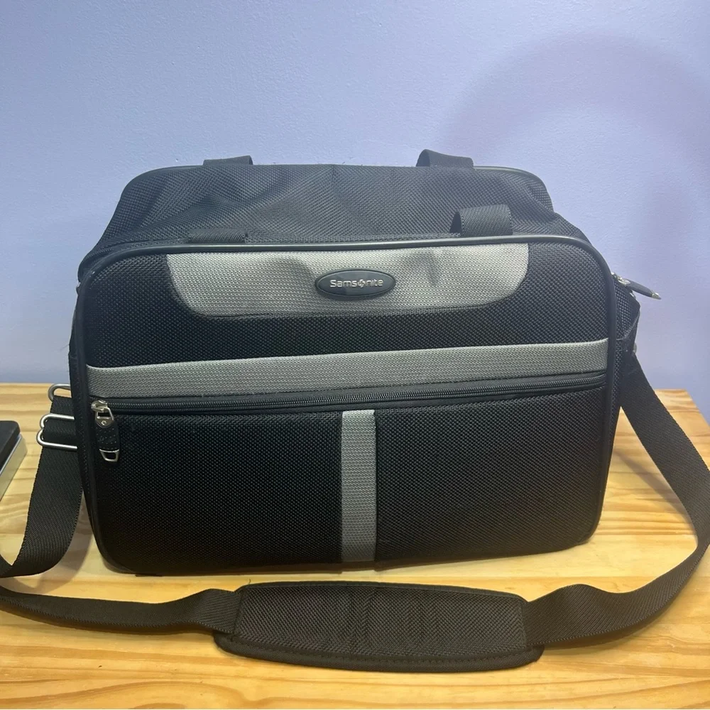 Samsonite Carryon Tote Bag